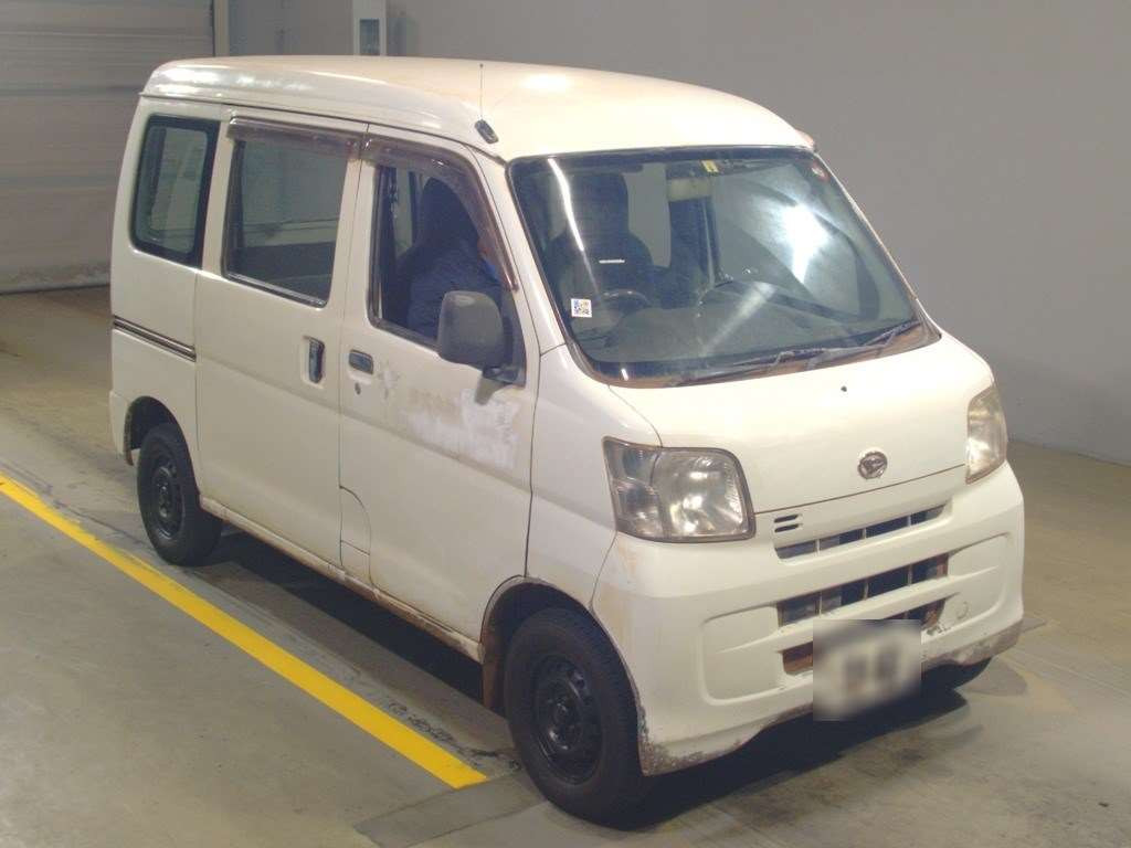 2014 Daihatsu Hijet Cargo S321V[2]