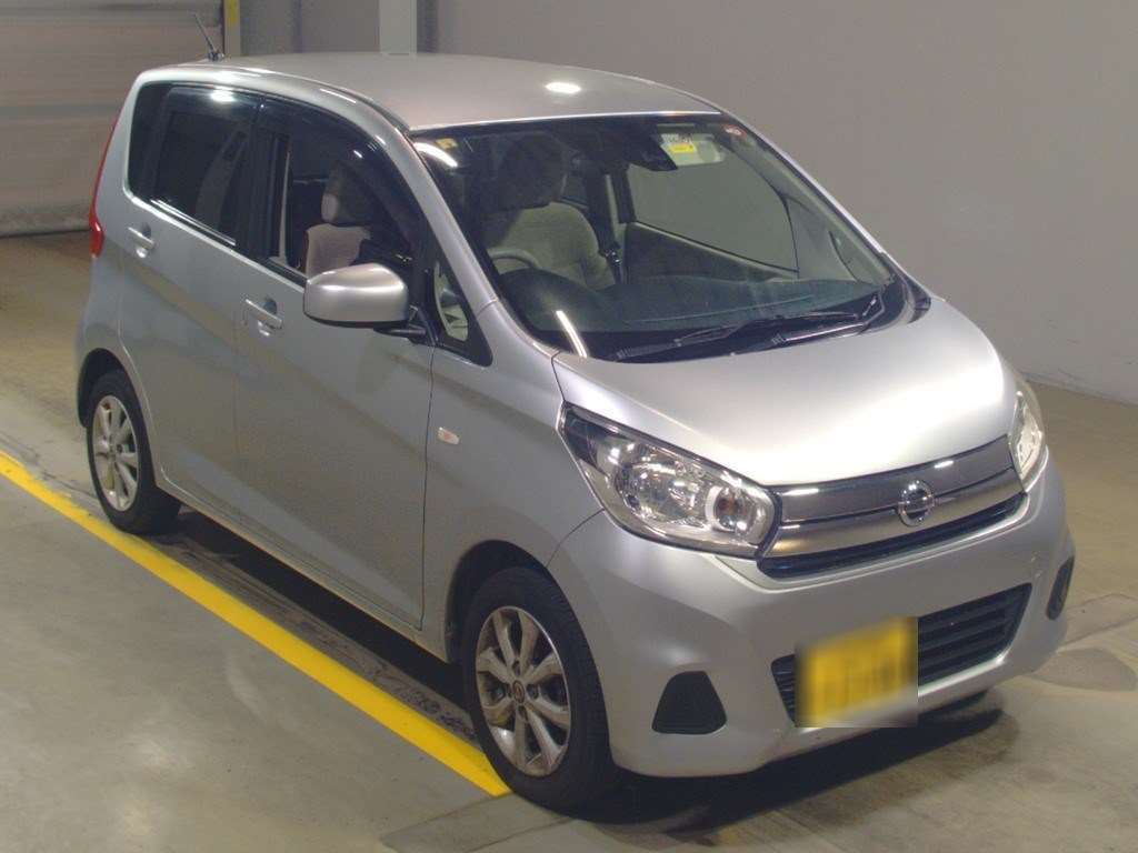 2016 Nissan DAYZ B21W[2]