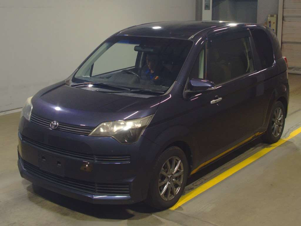 2013 Toyota Spade NCP141[0]