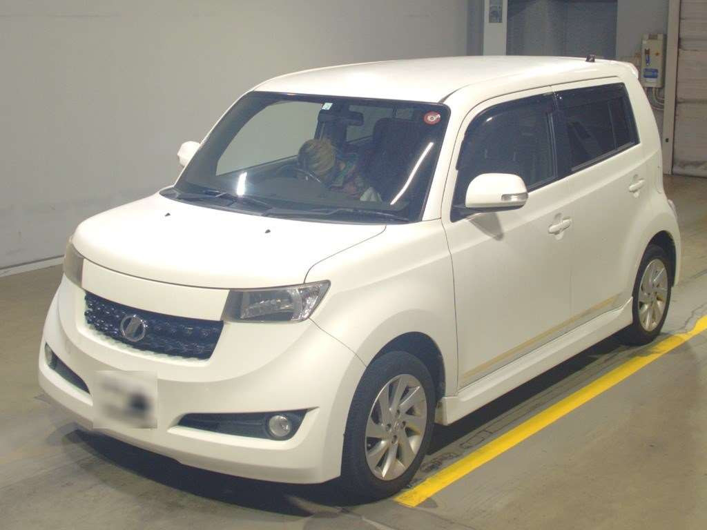 2010 Toyota bB QNC21[0]