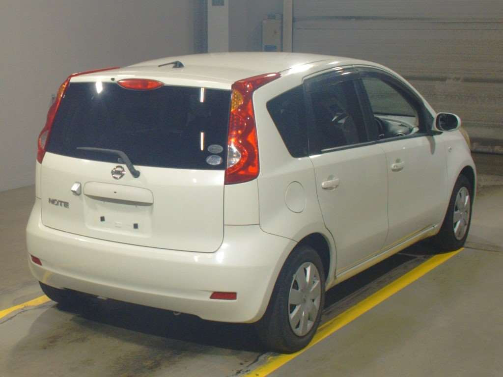 2010 Nissan Note E11[1]