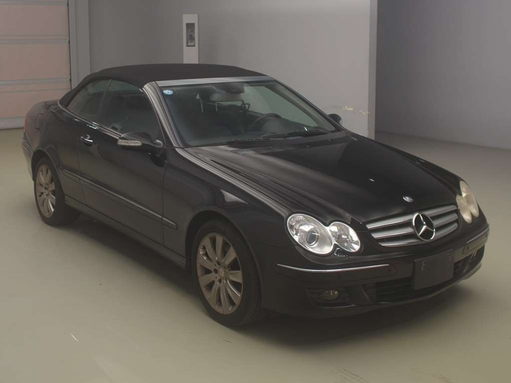 2009 Mercedes Benz CLK-Class 209456[2]