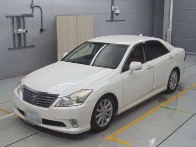 2012 Toyota Crown