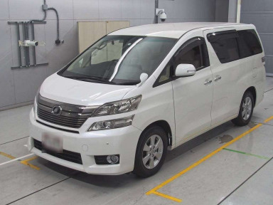 2013 Toyota Vellfire