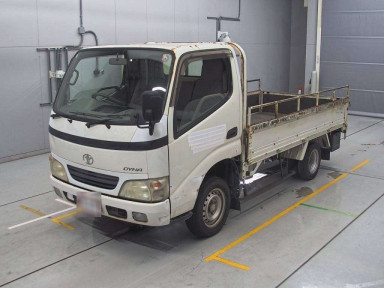 2006 Toyota Dyna Truck