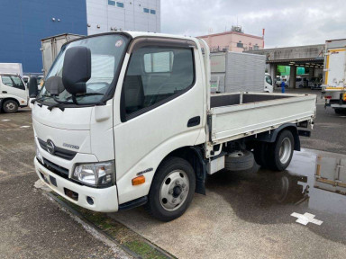 2018 Hino DUTRO