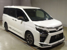 2019 Toyota Voxy