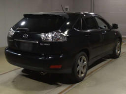 2003 Toyota Harrier