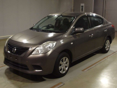 2014 Nissan Latio