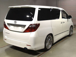 2010 Toyota Alphard