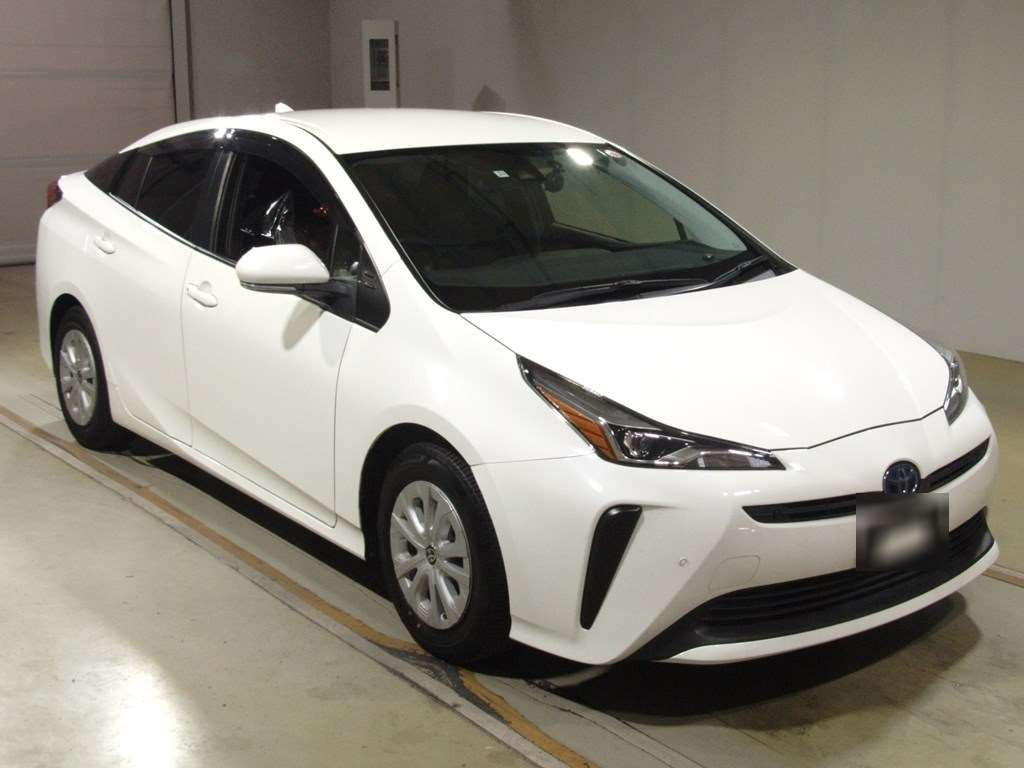 2021 Toyota Prius ZVW51[2]