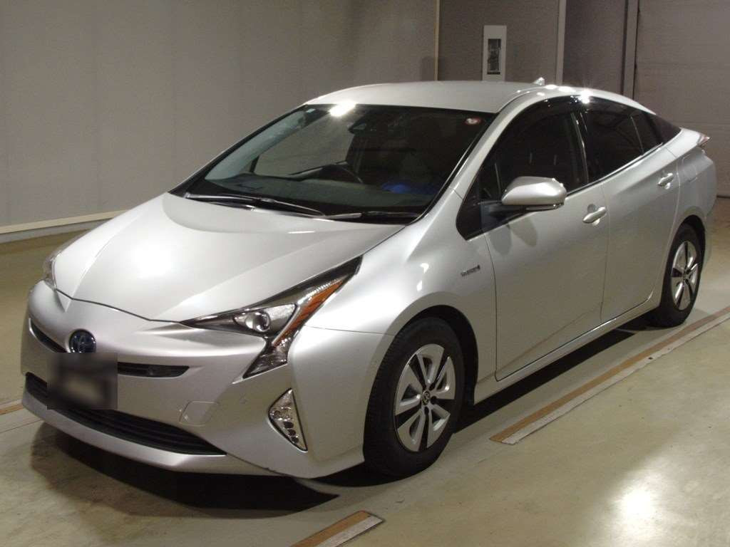 2016 Toyota Prius ZVW51[0]