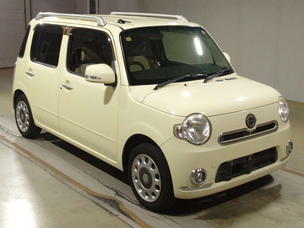 2012 Daihatsu Mira Cocoa L675S[2]