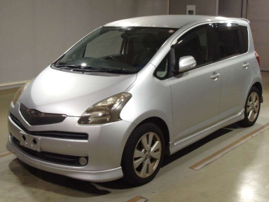 2005 Toyota Ractis