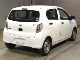 2013 Daihatsu Mira es