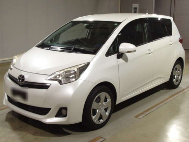 2011 Toyota Ractis