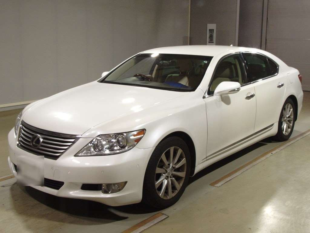 2011 Lexus LS USF40[0]