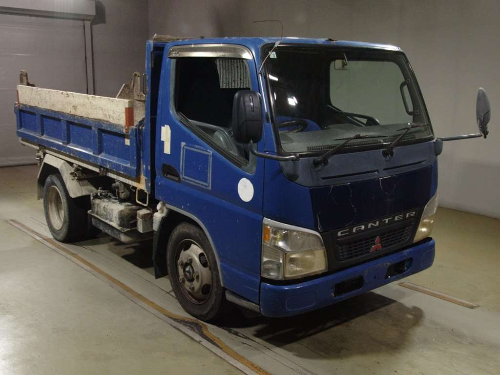 2004 Mitsubishi Fuso Canter FE73DB[2]