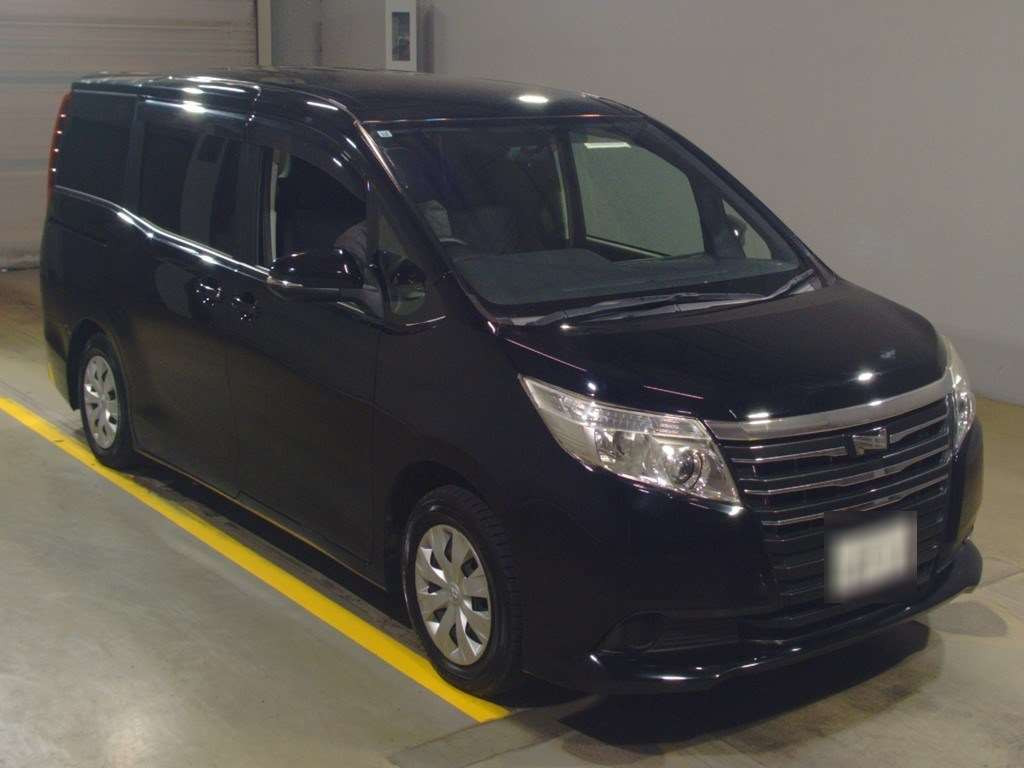 2014 Toyota Noah ZRR85G[2]