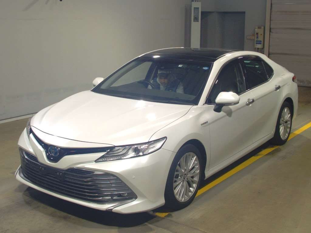 2017 Toyota Camry AXVH70[0]