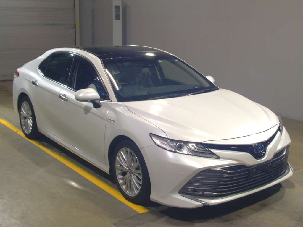 2017 Toyota Camry AXVH70[2]