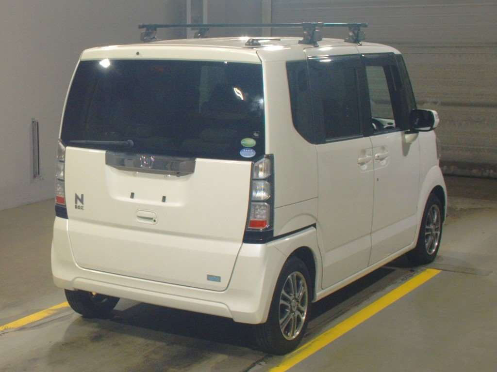 2014 Honda N-BOX JF1[1]