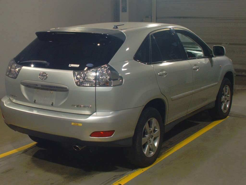 2003 Toyota Harrier MCU30W[1]