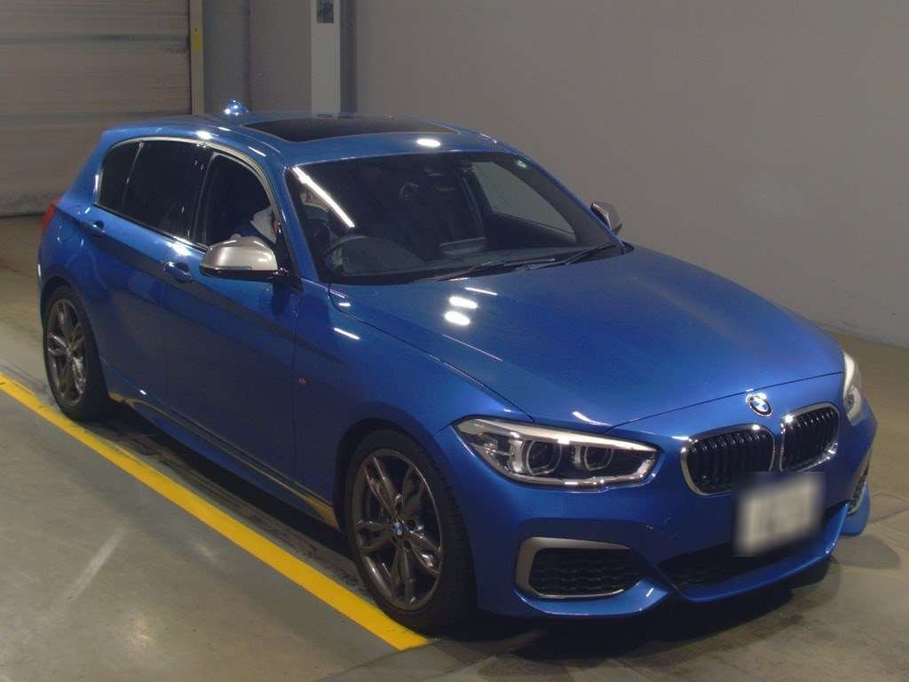 2016 BMW 1 Series 1S30[2]