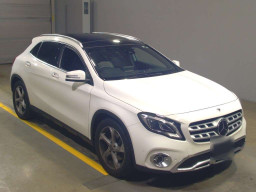 2020 Mercedes Benz GLA-Class