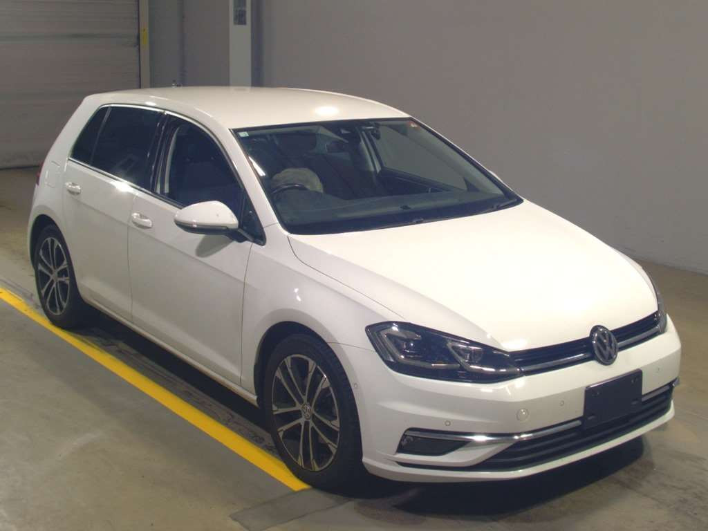 2020 Volkswagen Golf AUDFG[2]