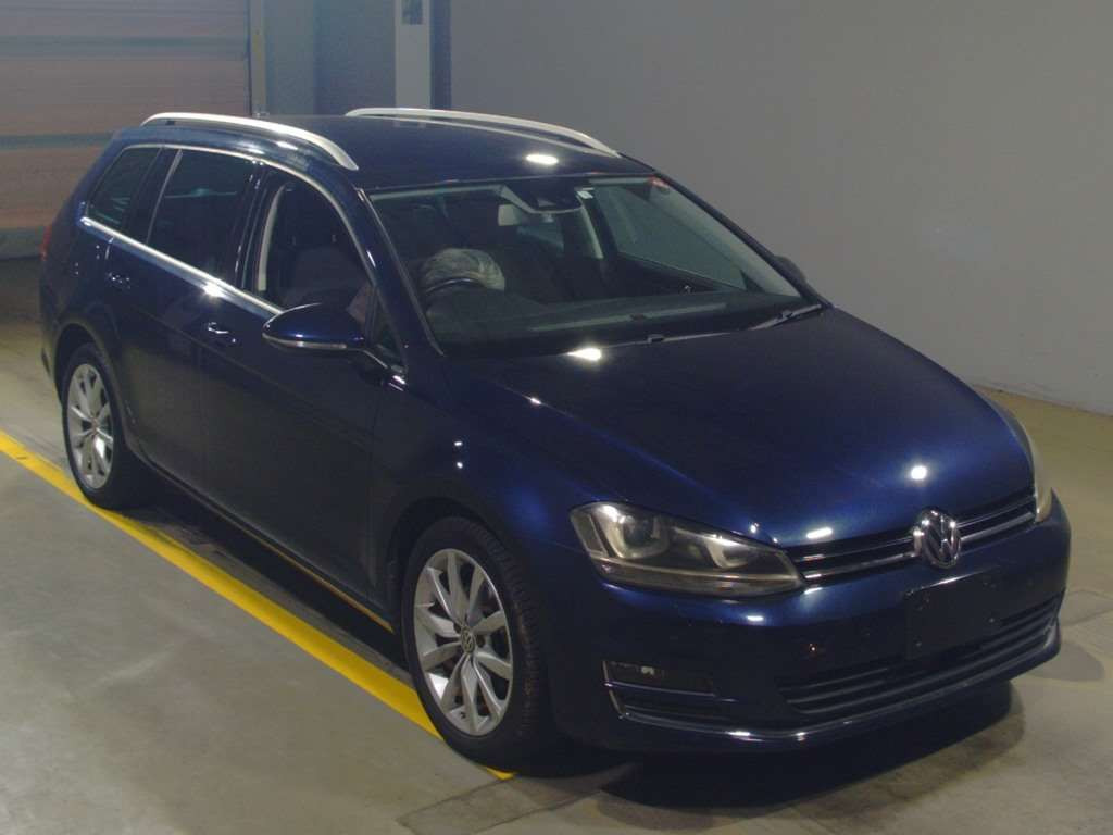 2014 Volkswagen Golf Variant AUCHP[2]