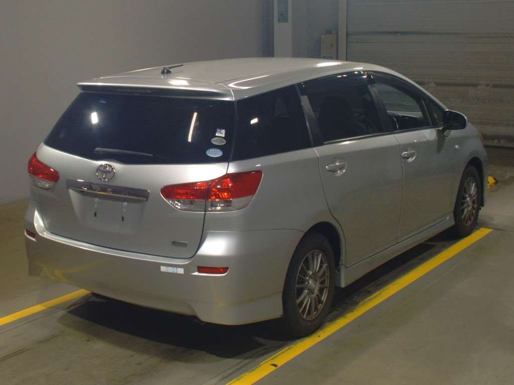 2012 Toyota Wish ZGE20G[1]