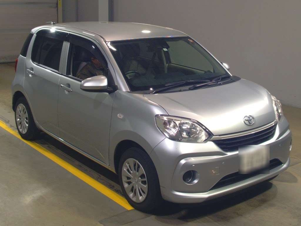 2019 Toyota Passo M700A[2]