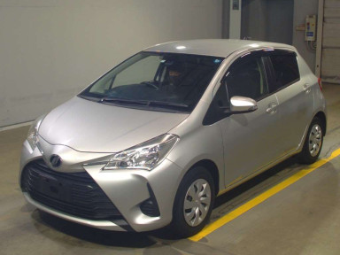 2017 Toyota Vitz