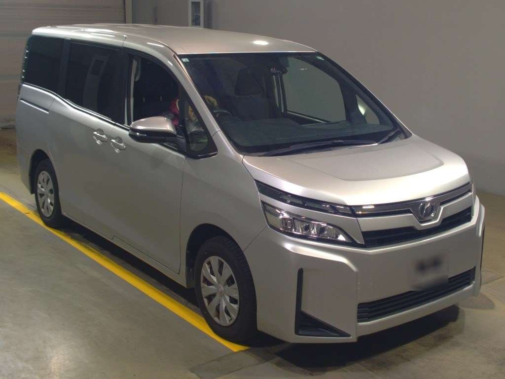 2018 Toyota Voxy ZRR80G[2]