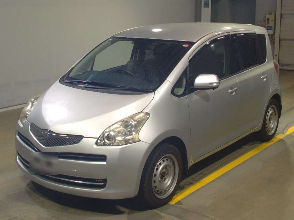 2008 Toyota Ractis SCP100[0]