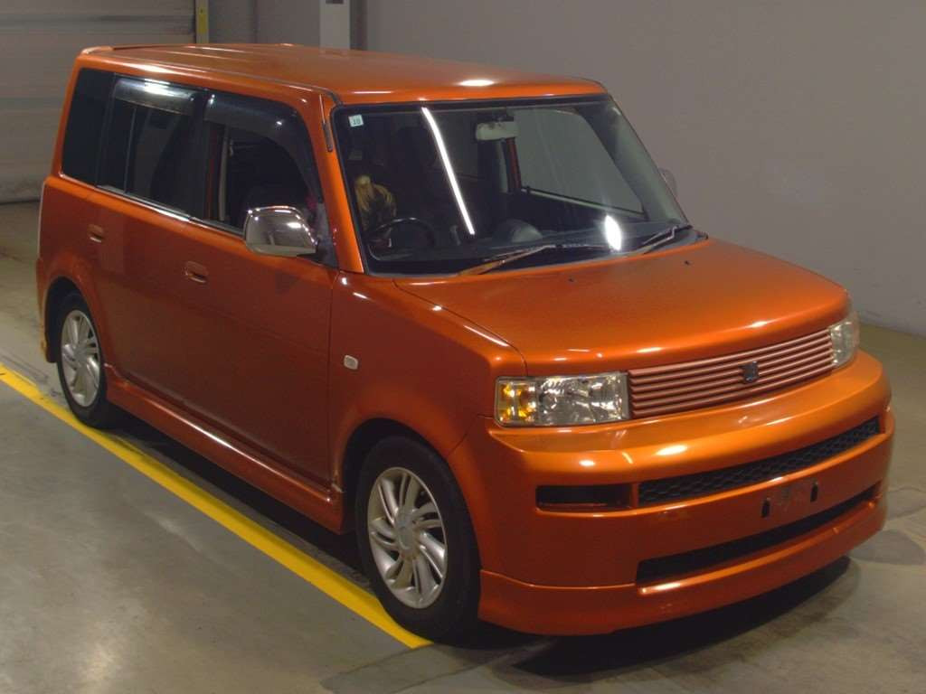 2004 Toyota bB NCP30[2]