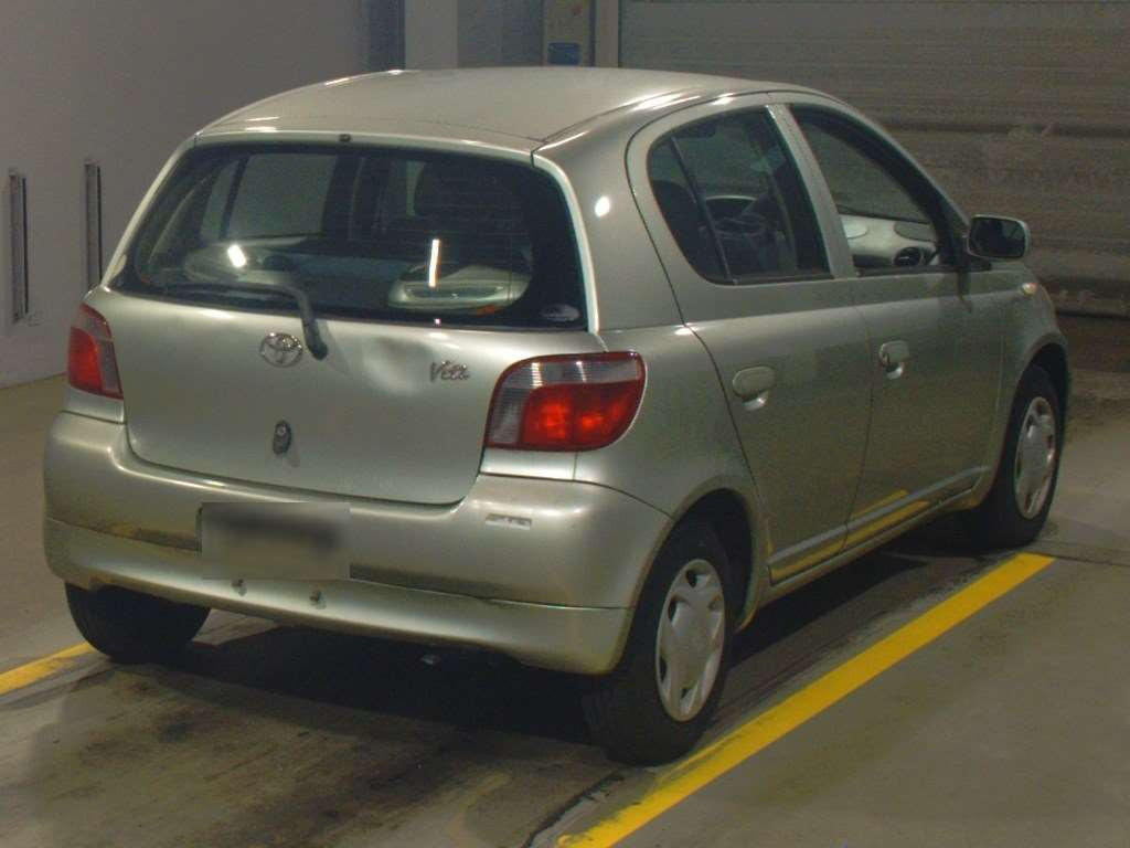 2001 Toyota Vitz SCP10[1]