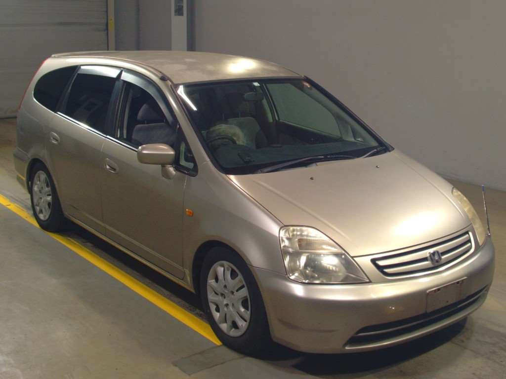 2002 Honda Stream RN3[2]