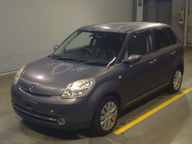 2007 Mazda Verisa