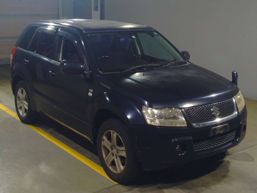 2005 Suzuki Escudo TD94W[2]