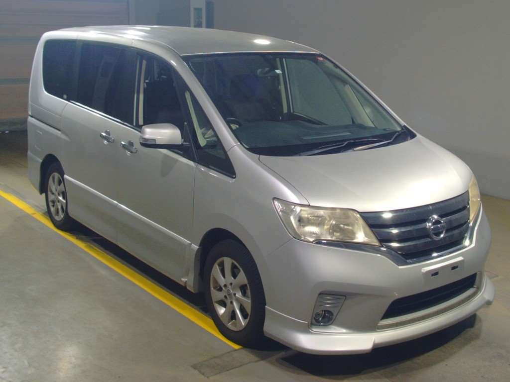 2012 Nissan Serena FC26[2]