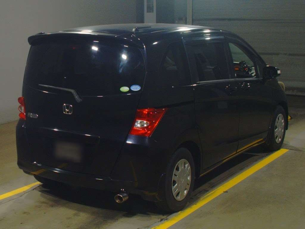 2010 Honda Freed GB3[1]