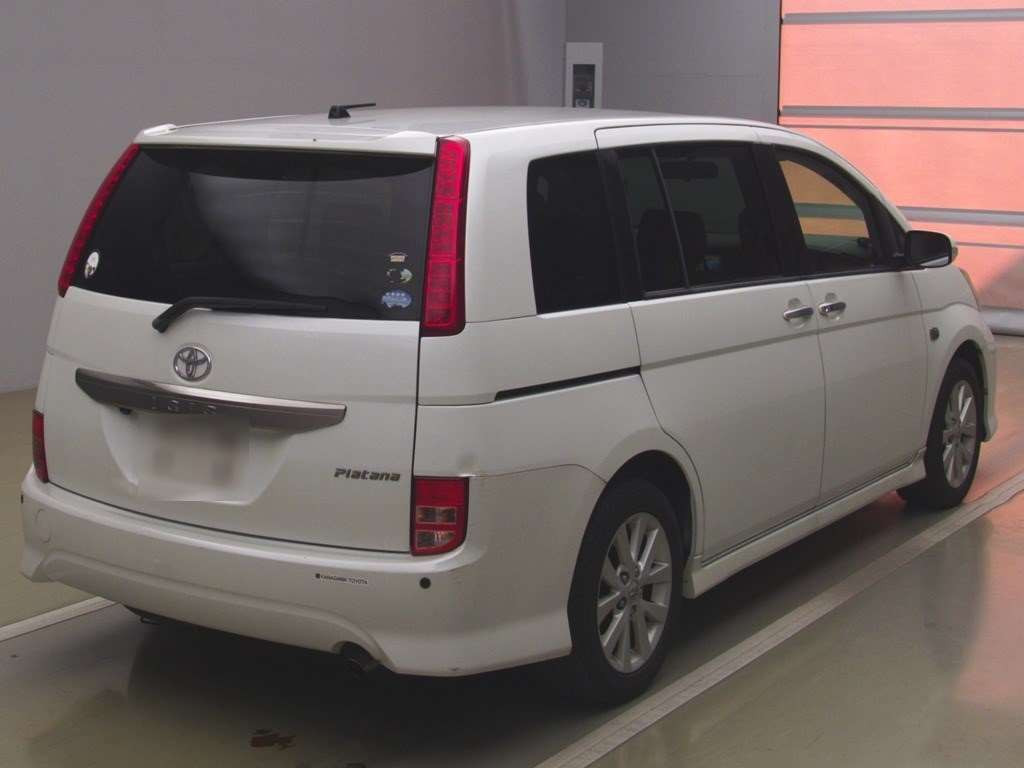 2009 Toyota Isis ANM10W[1]