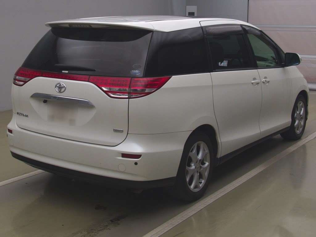 2006 Toyota Estima ACR50W[1]