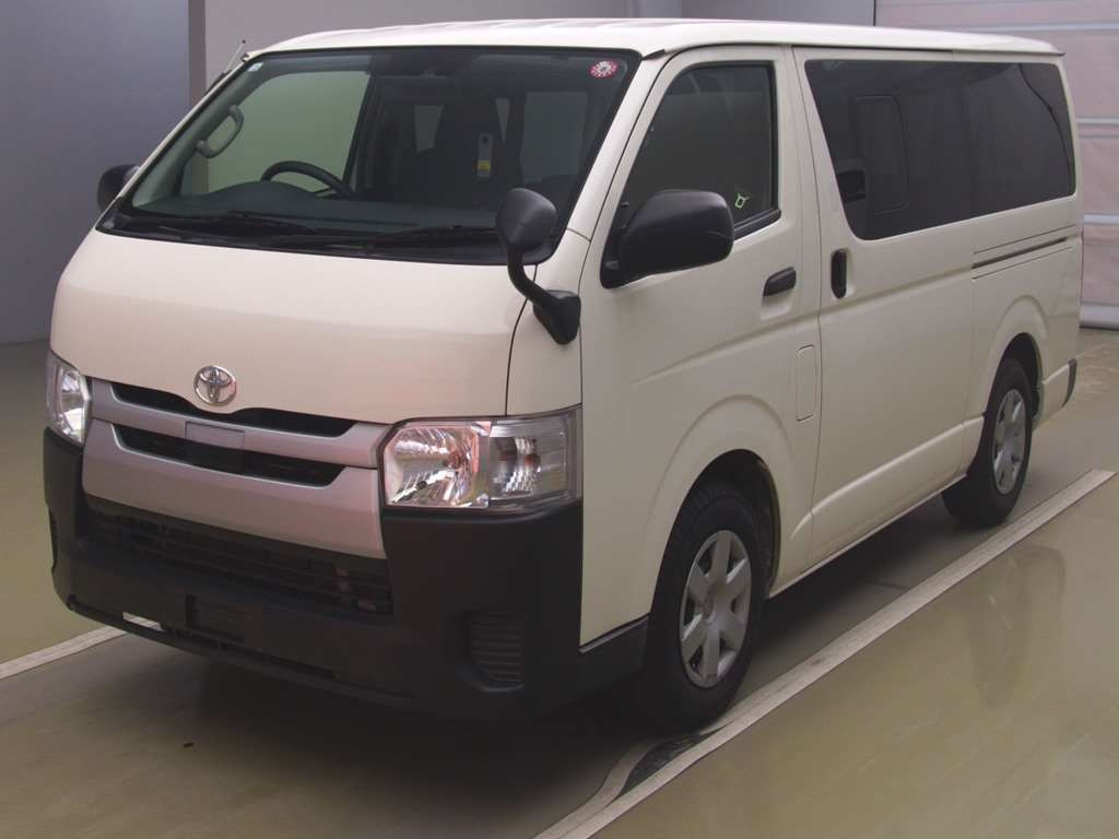 2020 Toyota Regiusace Van TRH200V[0]