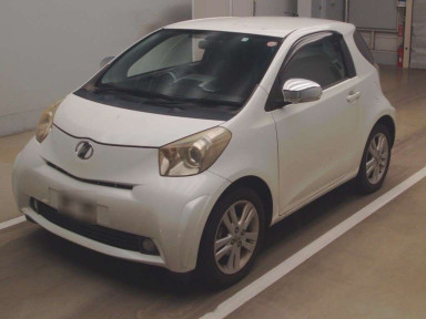 2010 Toyota iQ