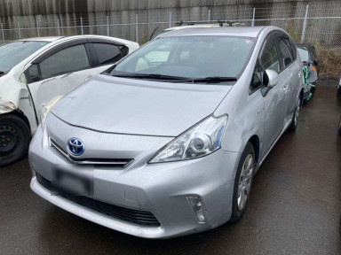 2014 Toyota Prius alpha