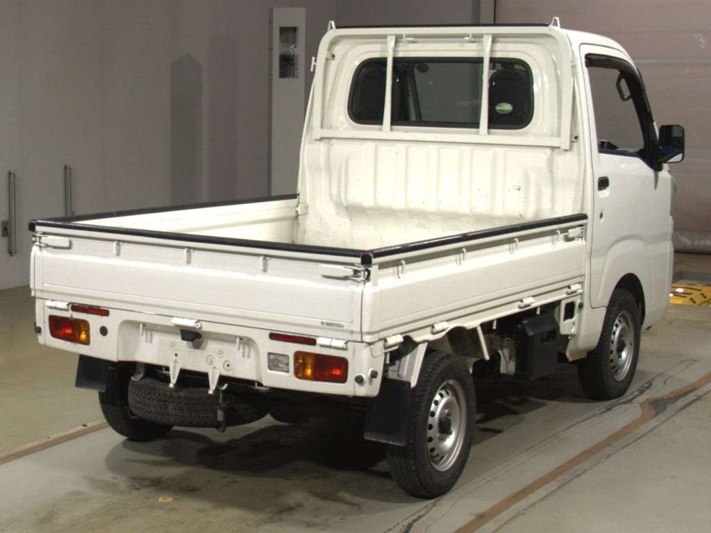 2018 Daihatsu Hijet Truck S510P[1]