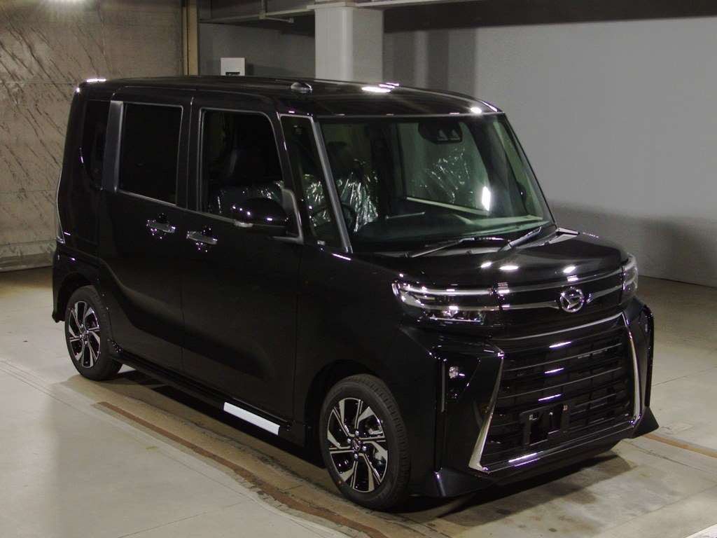 2024 Daihatsu Tanto Custom LA650S[2]